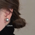 Minimalist 12mm silver matte pearl stud earrings for women in a vintage French style - Grey-12mm