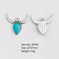 Retro bull horn turquoise pendant in antique silver alloy finish, size 28x27mm - Bull Head