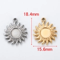 Detalle de colgantes de girasol en oro y plata con medidas de 18,4 mm y 15,6 mm - Hexagrama / Color Acero