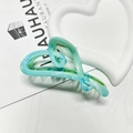 Heart-shaped hair claw clip with blue and green marble patterns in resin finish - Heart Shape 12cm-Green