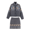 Donkergrijze gebreide dames-set met vest met opstaande kraag en rok met jacquardpatronen - S / Grijs
