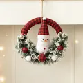 Couronne de Noël bonhomme de neige avec tissu écossais rouge et noir et aiguilles de pin - AGHH26-1 Bonhomme de neige à carreaux rouge et noir
