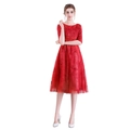 Robe de soirée élégante en dentelle rouge avec manches courtes et broderie florale - US size 2 (S) / Rouge