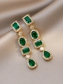 Orecchini a goccia dorati con cristalli verde smeraldo e pavé di pietre bianche - 19# Perno in Acciaio-Ecologico-Oro-Verde-Goccia d'Acqua