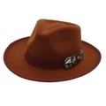 Cappello fedora in feltro a tesa larga color caramello con nastro paisley e rivetto - Taglia unica / Marrone Scuro