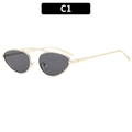 Occhiali da sole cat eye con montatura in metallo dorato e lenti grigio scuro C1 - Montatura Oro Lente Grigia