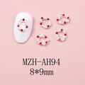 Détails de charmes pour ongles couronne de Noël 8x9mm avec strass rouges et perles - Style Couronne Strass Rouge Base Argentée(AH94)