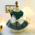 Robe de princesse élégante pour chien vert foncé avec nœud crème pour petits animaux - XS / Robe de princesse vert émeraude