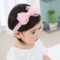 Bandeau élastique en dentelle rose pour bébé avec un grand nœud en maille multicouche - Nœud Point de Flocage