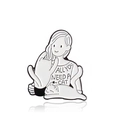 Pin de esmalte de una chica con gato y el texto decorativo 'ALL YOU NEED A CAT' - CC264-Niña con Gato
