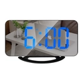 Sveglia digitale a specchio con display LED blu 6:00 su una base nera moderna - Guscio Nero Luce Blu