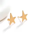 Pendientes de estrella dorados pulidos con un acabado liso y un estilo minimalista - Estrella pulida (122号) / Dorado