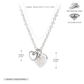 Dettaglio della collana con doppio cuore in argento S925 e pietre di zircone grado 5A - Argento
