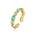 Vue détaillée d'une bague Evil Eye plaquée or 18 carats avec émail bleu et zircons - Ouvert Réglable / Bleu Turquoise
