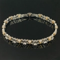 Bracciale geometrico bicolore in oro e argento con inserti in zircone scintillante - Bracciale a V Bicolore SL539