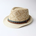 Cappello di paglia da uomo con trama a rombi beige e nastro in stile etnico - M (56-58cm) / Beige a Quadri Etnici