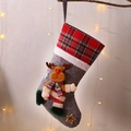 Calza di Natale in feltro grigio con renna 3D e bordo con motivo a scacchi - Renna a Quadri Grigia