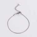 Pulsera minimalista de cadena de serpiente de 1,5 mm en acero inoxidable con mosquetón - Color Acero