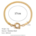 Detalle de la pulsera de cadena de serpiente en acero inoxidable con baño de oro 18K - Cadena de Serpiente Cierre de Resorte / Dorado