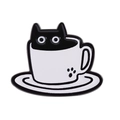 Emaille-Pin mit schwarzer Katze in Kaffeetasse und Pfotenabdrücken für Rucksäcke - Schwarze Katze In Kaffeetasse