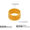 Detalle del anillo de acero inoxidable bañado en oro de 18k con sutra grabado y dimensiones - Estilo Grabado del Sutra del Corazón (Y193) / Dorado
