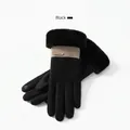 Women's black thermal gloves with faux fur cuffs and touchscreen fingertips - DY50 Series-Plush Wrist Style / Black