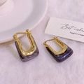 U-shaped gold plated earrings with purple marble resin in vintage geometric style - 18K Gold / Gray