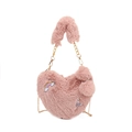 Borsa a tracolla in peluche rosa a forma di cuore con patch arcobaleno e catena - Rosa scuro