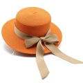 Cappello di paglia arancione a tesa piatta con ampio nastro di raso kaki e fiocco decorativo - M (56-58cm) / Arancione