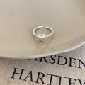 Adjustable 925 sterling silver heart ring with beaded edge on a ceramic plate - JZ1141-Heart Bead