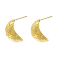 Detailed close-up of gold semi-circular earrings featuring a refined quilted texture design - Diamond Pattern / VE1101 Gold