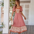Maxikleid mit Blumenmuster, eckigem Ausschnitt in Rosa und Weiß im Urlaubsstil - S / Rosa