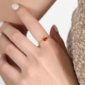 Elegante gouden titanium ring met een ovaalrode edelsteen voor dames - US 6 / Goud Rood Glas