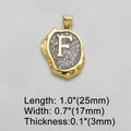 Goldener Anhänger mit Buchstabe F und schimmerndem Pavé-Inlay, 25 mm Höhe - Buchstabe F