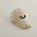 Dettaglio cappello baseball in cotone con ricamo Smile e faccina sorridente sulla visiera - 52-54cm (3-8 Anni) / Beige