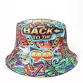 Dettaglio della stampa graffiti Back to the 90s su un cappello a secchiello reversibile - M (56-58cm) / 90C Graffiti Colorato