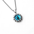 Collana con pendente occhio del diavolo con numeri romani in acciaio inox argento - Teschio con Occhi Blu