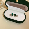 Elegant gold-plated heart-shaped earrings with emerald green gemstones in a velvet gift box - Crystal Rhinestone Heart Studs
