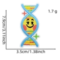 Parche bordado de hélice de ADN de dibujos animados con carita de 7,9x3,5 cm - Hélice de ADN