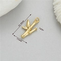 Close-up of a 14K gold-plated bamboo joint pendant with 21.6mm x 11mm dimensions - Bamboo (h-12706)