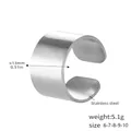Polierter silberner Edelstahlring mit breitem Design und 13mm Breite für Damen - Silber / US 6