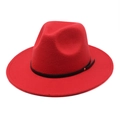 Cappello fedora in feltro di lana rossa a tesa larga con cinturino decorativo in pelle - M (56-58cm) / Rosso