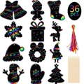 Set de 36 cartes à gratter de Noël arc-en-ciel avec 12 formes festives et stylets bois - Style 3