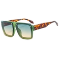 Square sunglasses with green translucent frame, tortoiseshell temples and gradient lenses - Green Frame Gradient Green Tea Lens