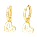 Detailopname van de witte emaille hartvormige hanger met gouden metalen ringen - Wit