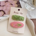 Set of 2 embroidered floral hair clips featuring green pleated and pink tulip patterns - Pink