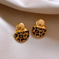 Pendientes de corazón bañados en oro con estampado de leopardo y diseño semicircular - 66# Empalmado Bañado en Oro Real