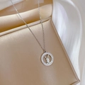 Collana con ciondolo a coniglio in argento e cerchio di cristalli in acciaio al titanio - Argento (M324 Argento)