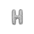 Detailopname van zilveren letter H hanger met pavé-zetting en kristalaccenten - Letter H Stijl (DB241108-H)