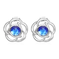 Pendientes de flores de acero inoxidable con cristal azul brillante en el centro - Color Acero (Circonia Azul)